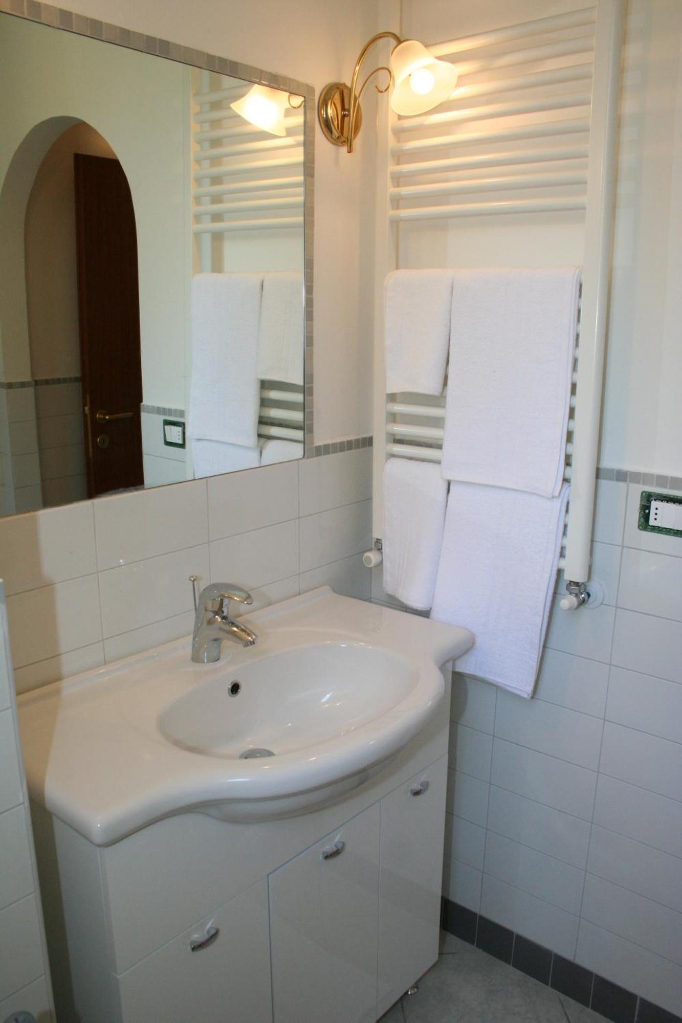 Residence Villa Degli Ulivi ベルティノーロ エクステリア 写真