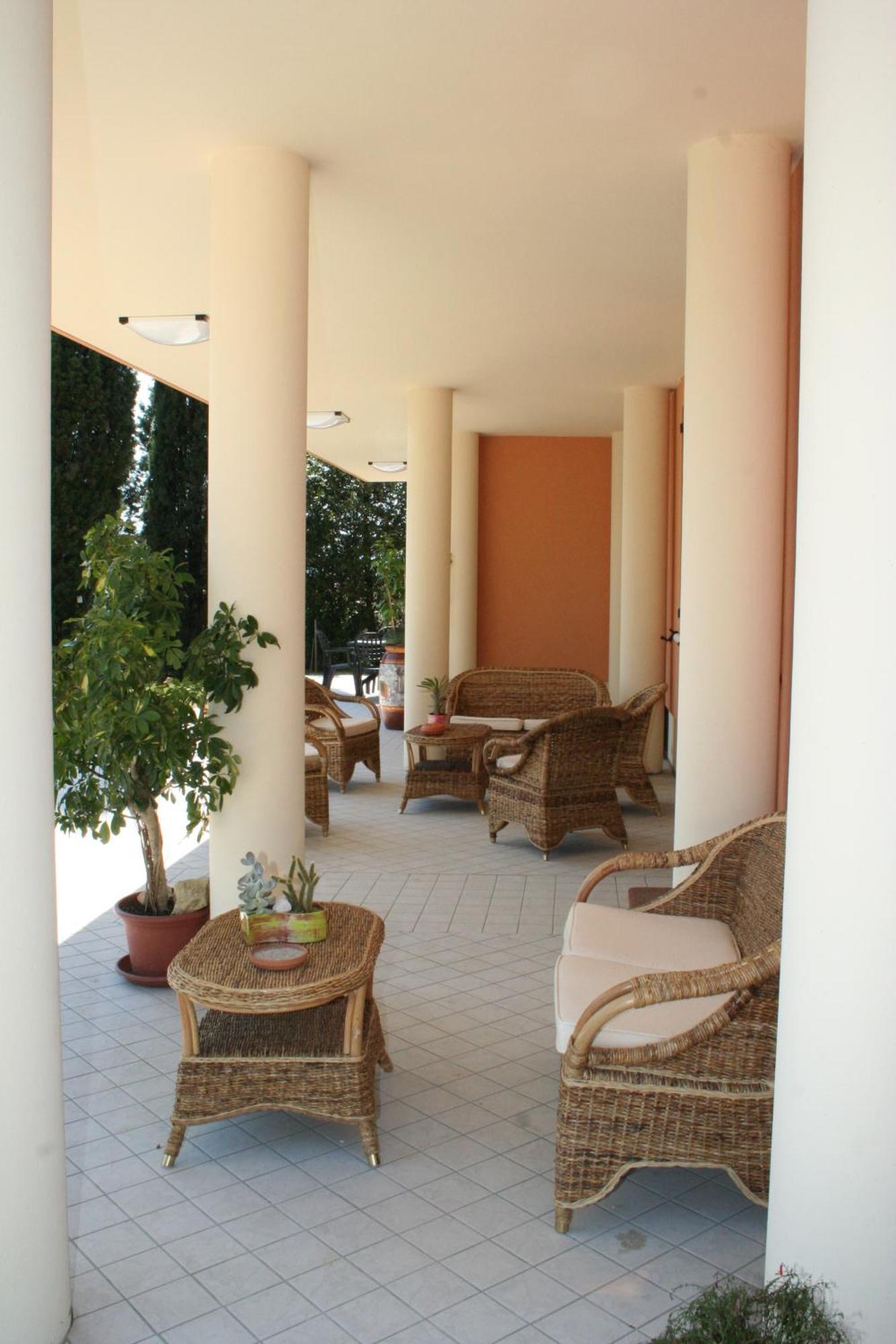 Residence Villa Degli Ulivi ベルティノーロ エクステリア 写真